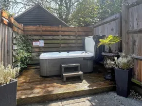 1 bedroom accommodation in Bawdeswell - Image 5