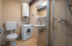 1 Bedroom Amazing Home In Bacva - Image 2