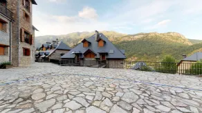 Los Altos de Escarrilla - Tu Casa en los Pirineos - 2 Dorm y 1 Baños 31BC - Image 1
