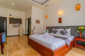 Private Suite Villa + Breakfast+Private Pool - Image 4