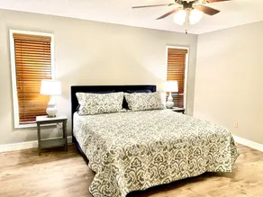 Feel at home and just minutes from TTU, LCU, medical district, & golf - Image 4