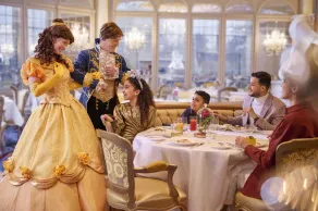 Disneyland® Hotel - Image 5