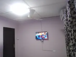 NEAT BEDROOM APARTMENT with A/C, TV shared bathroom and kitchen - Image 5
