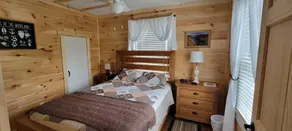 Totally Remodeled 1930's House w/Firepit & Deck close to Outdoor Adventures. - Image 2