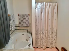 En las orillas del río Whiter, privado con rampa, ideal para reuniones y pesca - Image 2