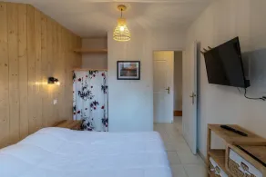 Bis 150m skipiste, 3te Etage, blick berg, schwimmbad, sauna, balkon, schließfach für die skier, 63m² - Image 4