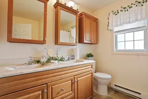 Lovely, Country Apartment, Just Minutes From Town - Image 4