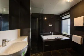 Westhaven at Binna Burra - One Bedroom Studio. Private Satellite NBN. Top floor. - Image 2