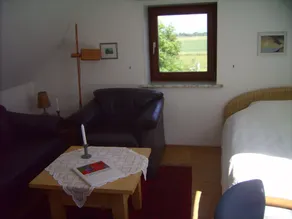 Haus-Halligblick-Ferienwohnung-Hamburger-Hallig - Image 2