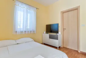 Moderne Ferienwohnung mit Balkon direkt am Strand - Image 4