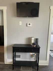 Bohemian Style Suite in the heart of Omaha - Image 2