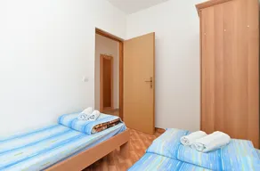 Apartment 1359/12780 (Istria - Peroj), 500m from the beach - Image 4