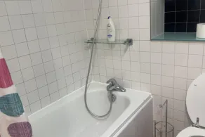 London 1 Bed Apartment close to Barking Station - Image 3