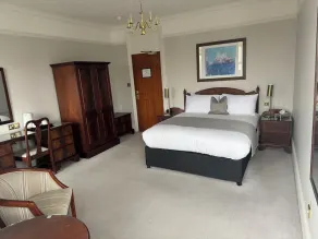 The Windsor House Hotel - Image 4