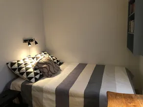 Bright & cozy apartment in a central & popular area next to main fairs & events - Image 4