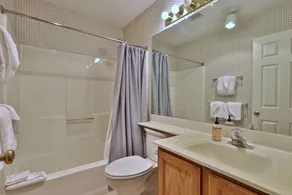 Charming 2-Bedroom Slopeside at Pico Mountain E304 - Image 3