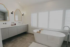 Church on the Hill- luxury in the heart of Robe-spa, 🔥fire, ocean 🌊 views, beach - Image 5