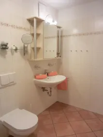 Apartment i16 - 2-room apartment close to the beach on the 1st floor for 3 persons, WLAN is included. - Image 3