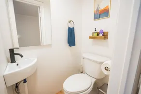 Centrally Located Home in Historic Sam Hughes! 🌵 - Image 5