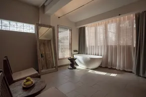 Dali Jiwu Hotel - Image 4