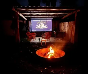 Love Lane Farmstay- Romantic couples Cottage Escape - Image 4
