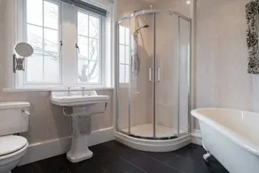 Double Ensuite Chapel Annex at The Oratory - Image 3