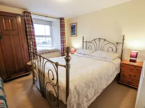 Sea Spray - Image 4