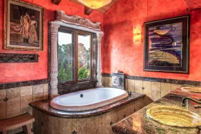 Hacienda Aguajito: domaine fermé avec vue sur l'océan sur 11 hectares exotiques au Carmel - Image 4