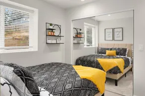 Brand New Designer's Modern 1BR Home 1min to I-5 - Image 5