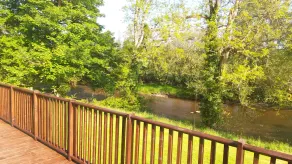 Magnifique chalet de vacances en front de rivière. - Image 3