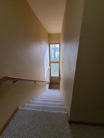 Cozy Luxury Townhome with 2 bunk beds. Family, Pet and Fun Friendly - Image 2