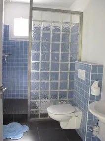 NICE APARTMENT IN HAMLET 700 M / north pond, fiber, solar hot water - Image 2