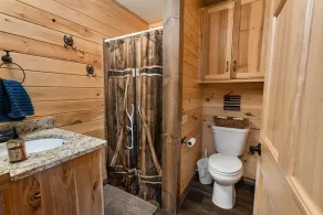 BRANDNEUE Kabine mit 2-Personen-Wanne in Master, Kamin. In der Nähe des Buffalo River - Image 3