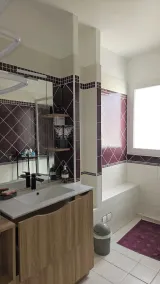 Duplex with 3 rooms in a quiet neighbourhood - Image 3