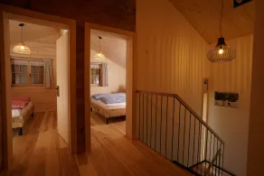 Modern vacation hut in a quiet, secluded location at the foot of the Hirschberg, with terrace - Image 2