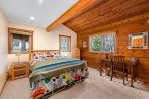 Enchanting Lindal Waterfront Cabin - Image 4