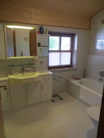 cottage elegante, com sauna, absolutamente tranquila, nas montanhas, perto de esqui - Image 3
