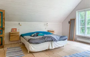Awesome home in Grisslehamn with sauna - Image 3