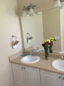 HUGE Reduction on 5 Star Home.  Great Masters Location!!!! - Image 5