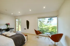 Red Stag chalet. Brand new, 4 bedroom, 4 bathroom, 5 star with free WiFi - Image 5