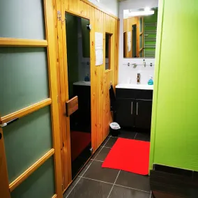 SWIMMINGPOOL JACUZZI/SPA SAUNA PRIVAT - Image 2