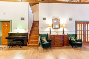 Gamle Massanutten Lodge - Image 2