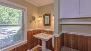\"Menteth Landing: Luxus-Ferienhaus am See\" - Image 3