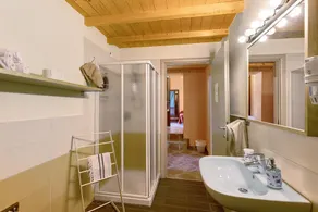 Room 'Amilcare' with Shared Terrace, Wi-Fi and Air Conditioning - Image 4
