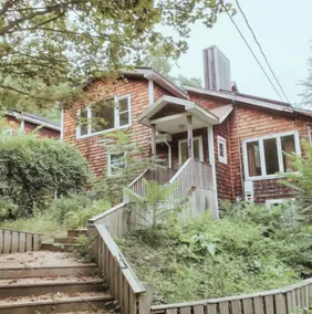 Mysig Vistelse i Rymligt Hus Nära Strand och Butiker - Image 5