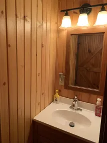 Cozy Fireside Cabin, Great for Couples, Families and Outdoorsmen! - Image 5