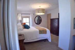 Expansive 1-Bedroom Apartment with Large Rooms and Dedicated Workspaces - Image 5