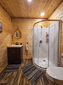 Cozy container cabin nestled in the Angelina National Forrest! - Image 3