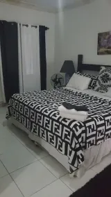 Embassy Deluxe Apartment  - Image 2