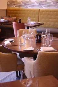 The Bell Hotel, Saxmundham - Image 4